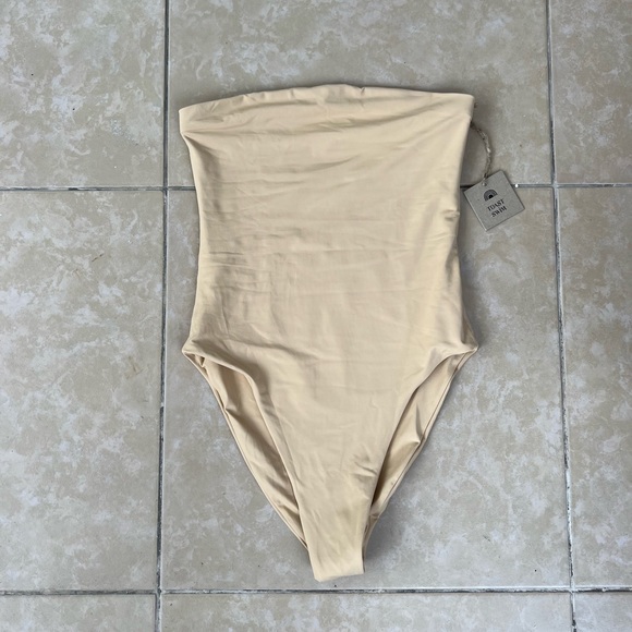 TOAST SWIM - Picture 2 of 4